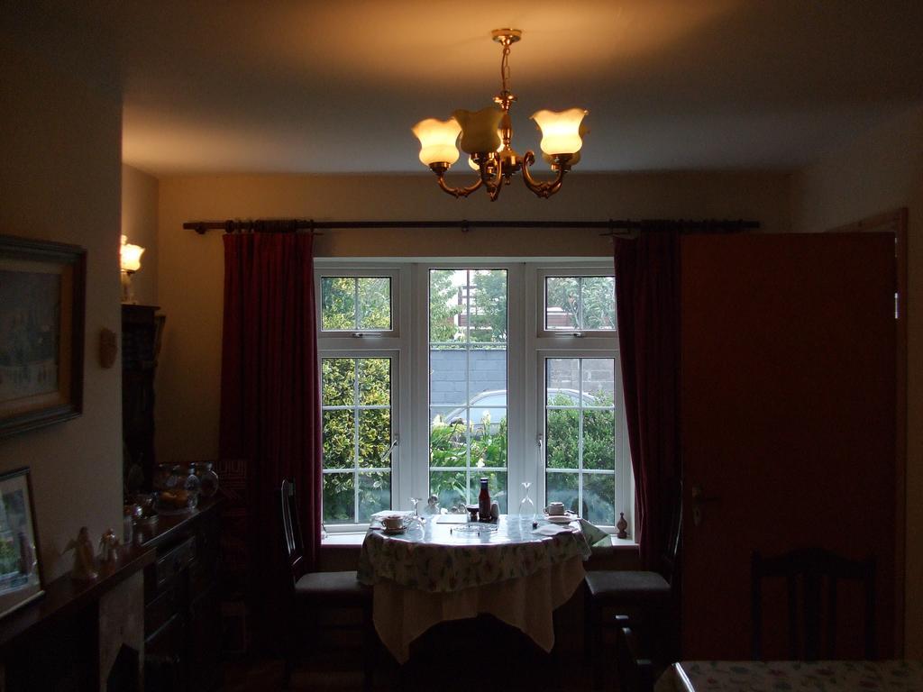 Dun Roamin Bed & Breakfast Galway Room photo
